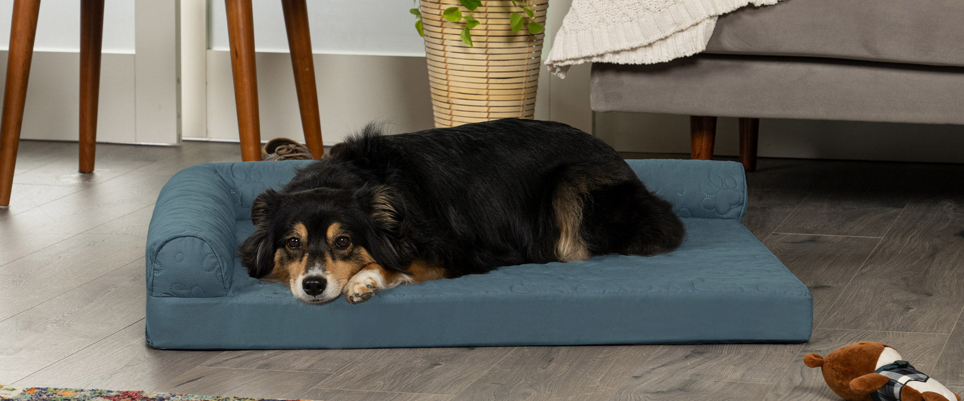 Custom Designer C-shape luxury ROUND DOG BEDS made in the USA