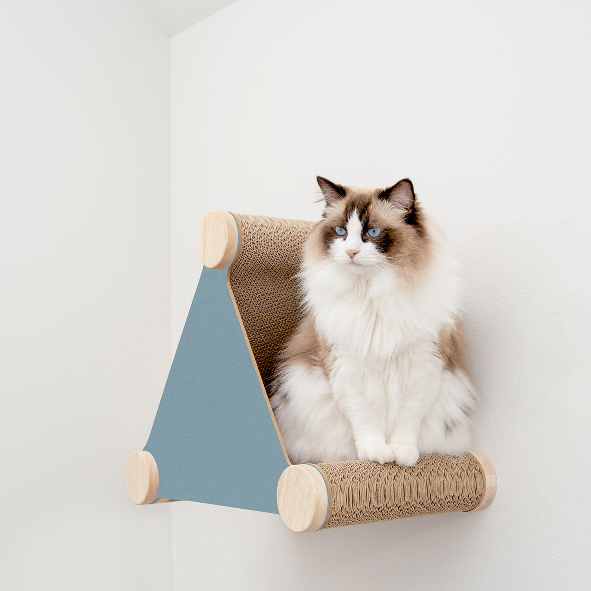 Ascentials by FurHaven Wall-Mounted Basecamp Cat Hideaway with Milestone Post (19")